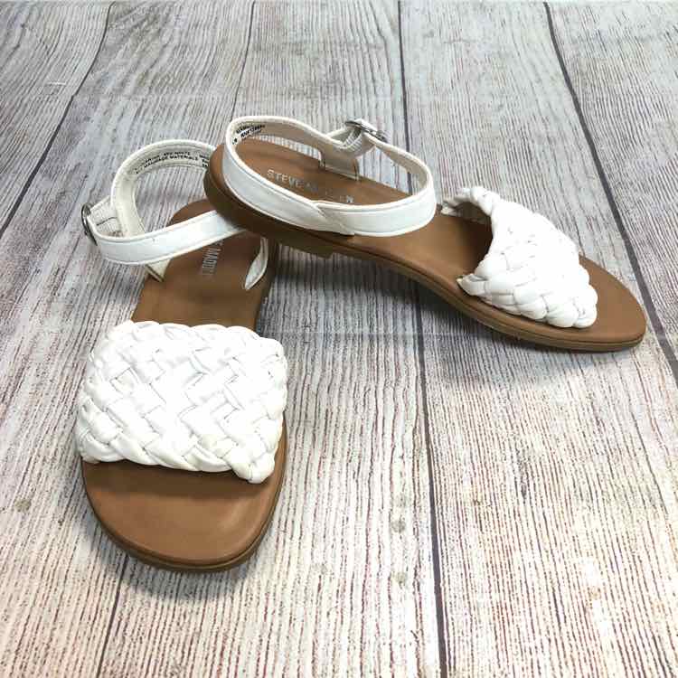 Steve Madden White Size 1 Girls Sandals