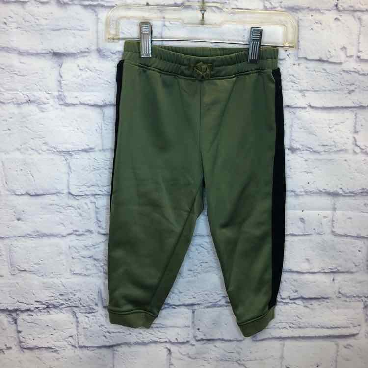 Crazy 8 Green Size 3T Boys Athletic Pant