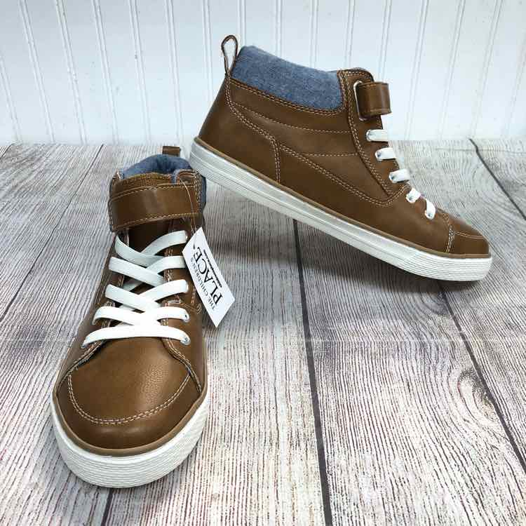 Childrens Place Brown Size 5 Boys Casual Shoes