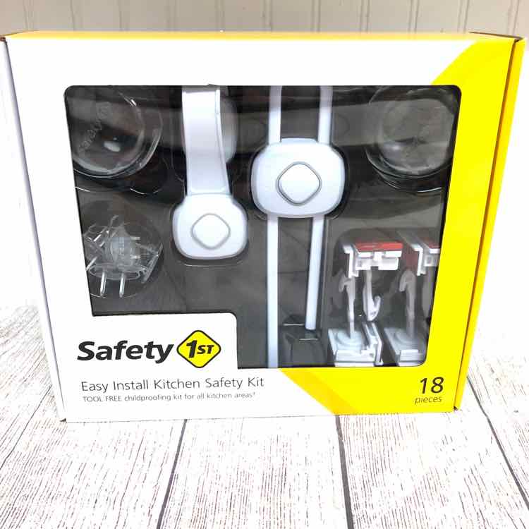 NEW! Safety 1st Easy Install Kitchen Safety Kit