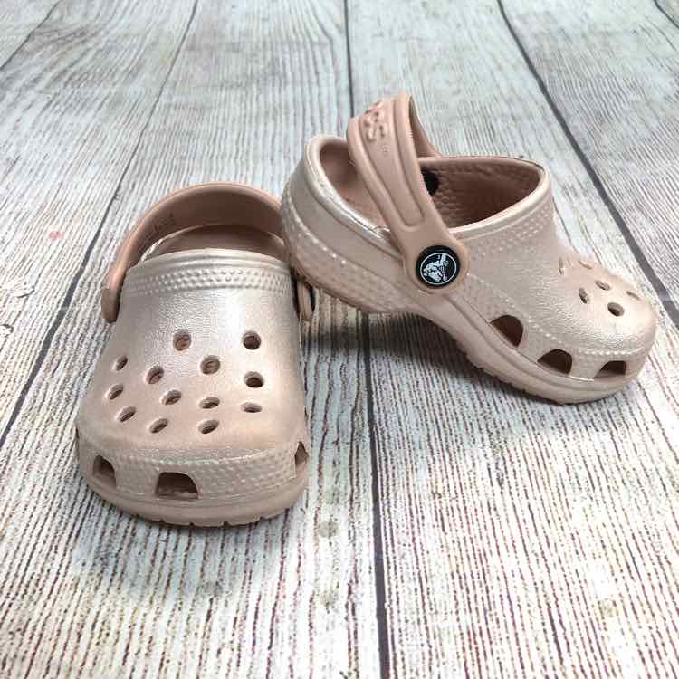 Crocs Littles Pink Size 2