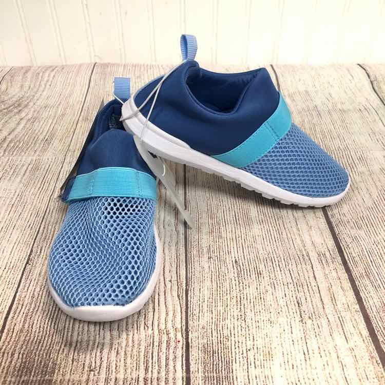 Cat & Jack Blue Size 11 Boys Water Shoes