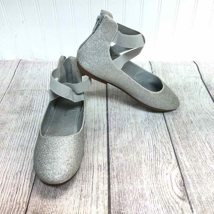 HeHalnom Silver Size 3 Girls Dress Shoes