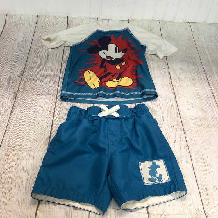 Junk Food Blue Size 3T Boys Trunks + Rashguard