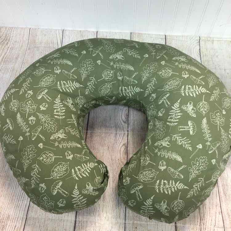 Boppy Pillow + Green Fern Cover