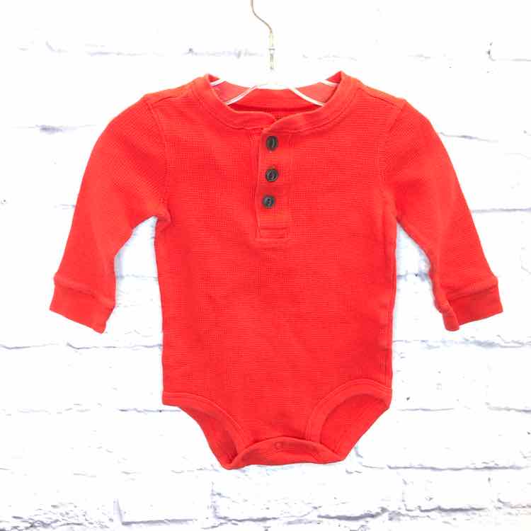 Oshkosh Red Size 12 Months Boys Bodysuit