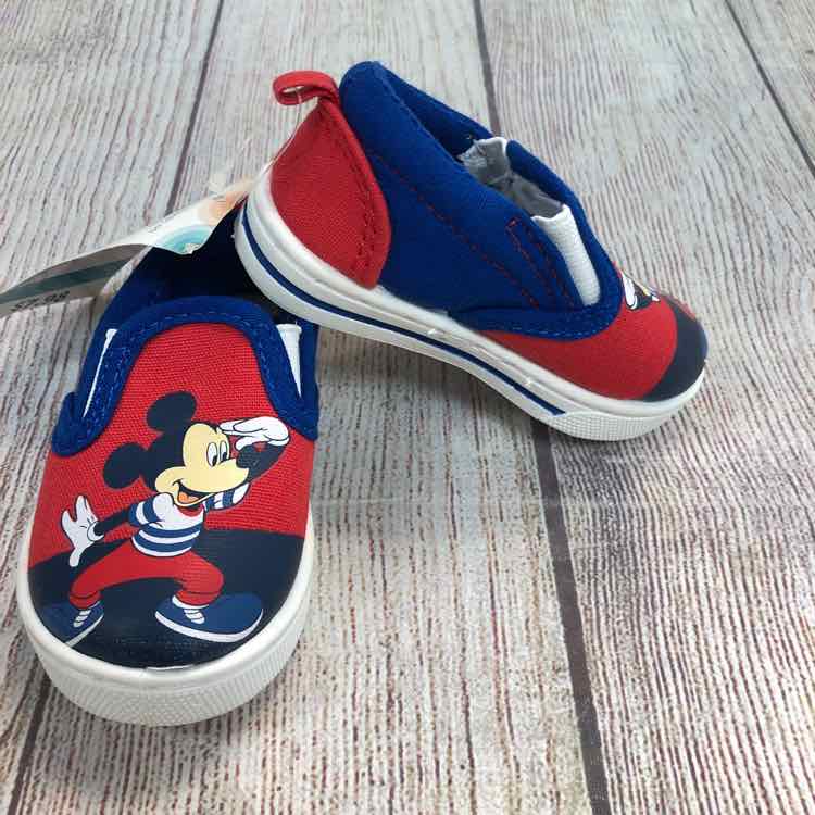 Disney Red Size 3 Boys Casual Shoes