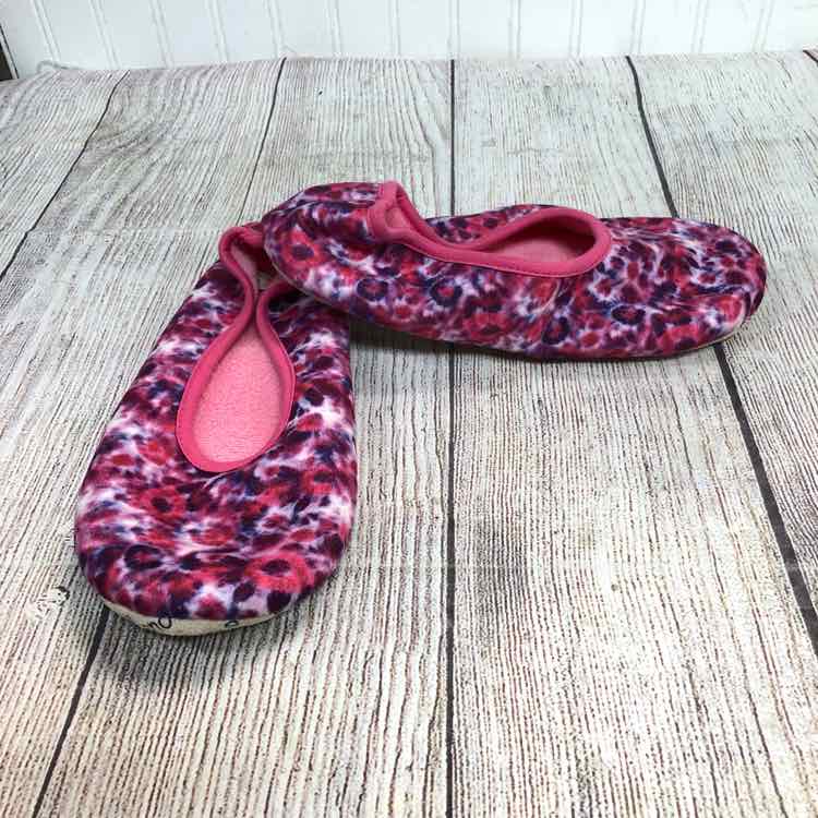 Snoozies Pink Size 5 Girls Slippers