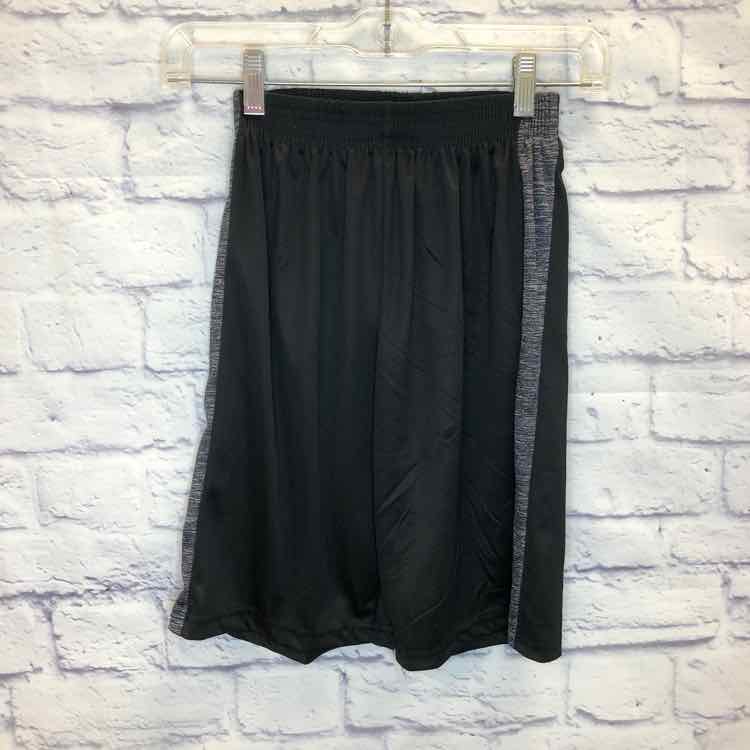 Ultra Performance Black Size 14 Boys Shorts