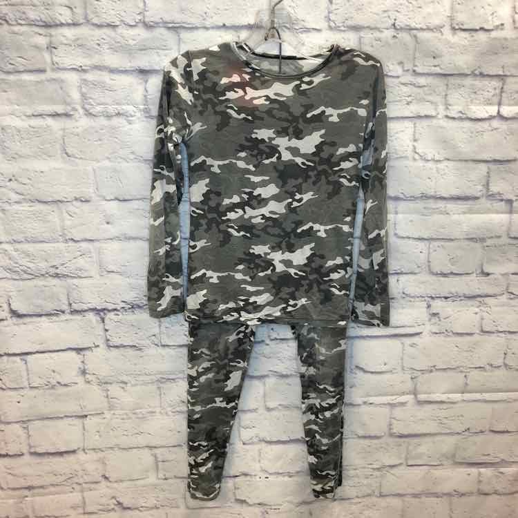 32 Degree Heat Gray Size 8 Boys 2 Piece Outfit