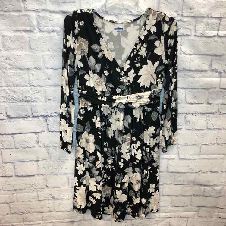 Old Navy Floral Size S Maternity Dress