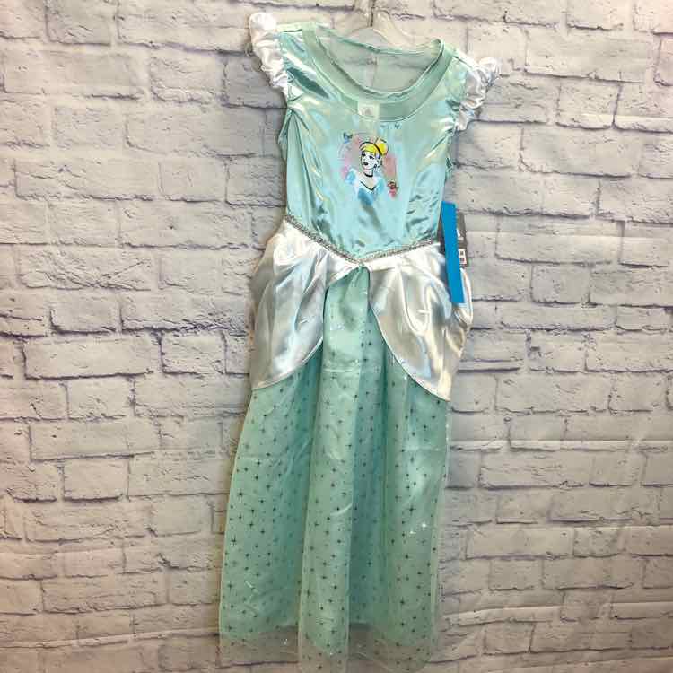 Disney Store Green Size 7 Girls Nightgown