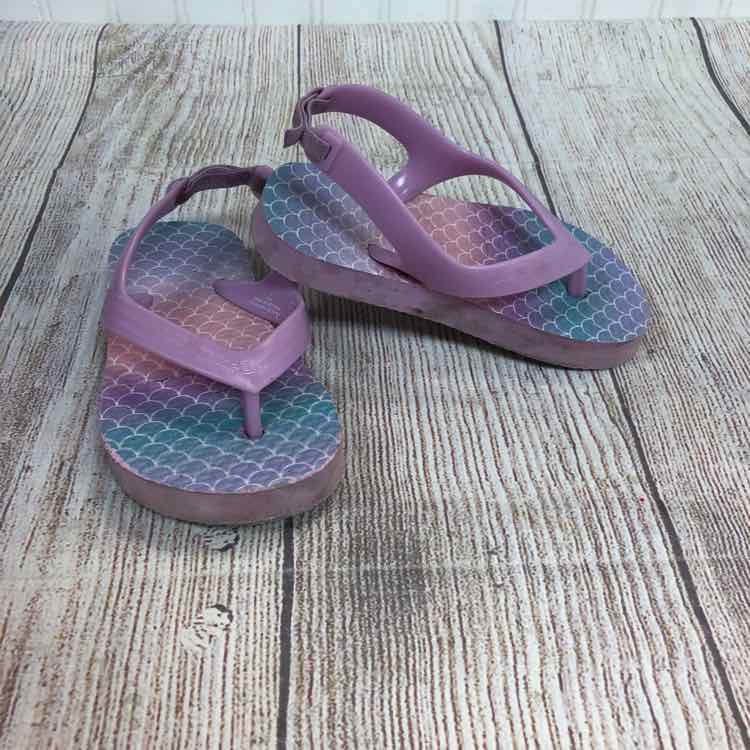 Old Navy Purple Size 6 Girls Flip Flops