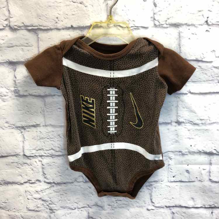 Nike Brown Size 6-9 Months Boys Bodysuit