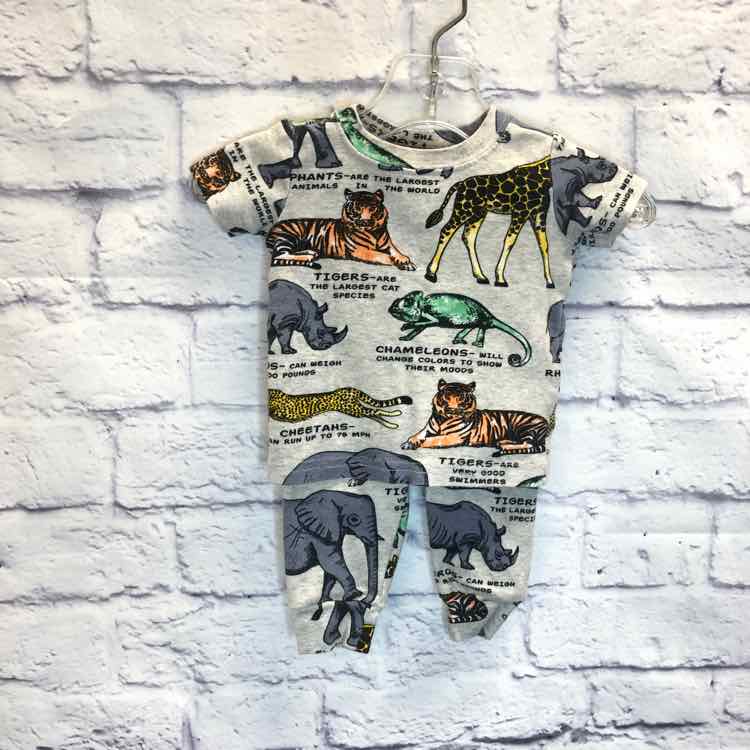 Childrens Place Gray Size 0-3 Months Boys Pajamas