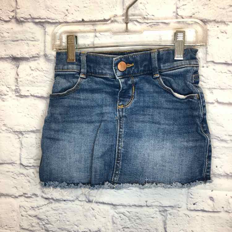 Old Navy Denim Size 3T Girls Skirt