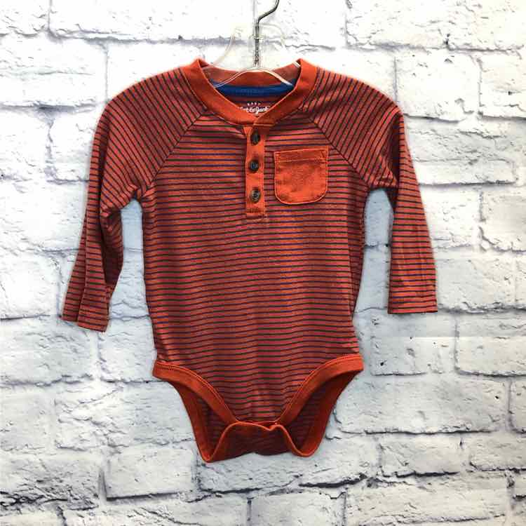 Cat & Jack Orange Size 12 Months Boys Bodysuit