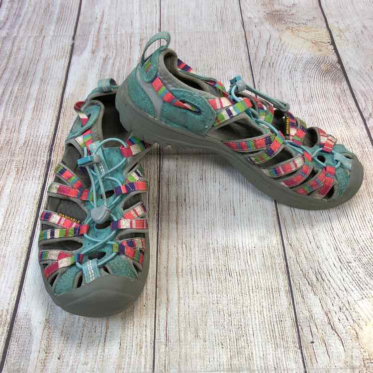 Keen Teal Size 5 Girls Sandals